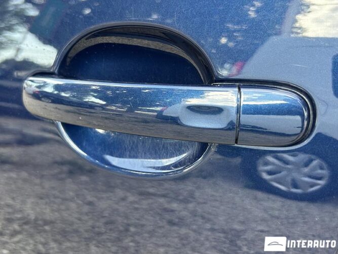 Volkswagen Jetta 34 interauto-car