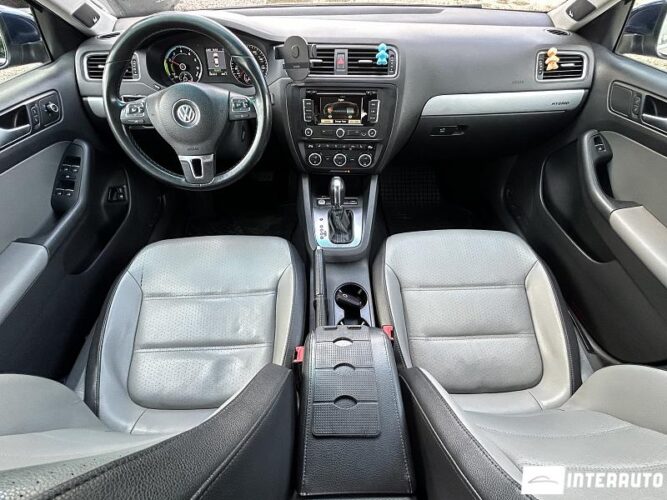 Volkswagen Jetta 38 interauto-car