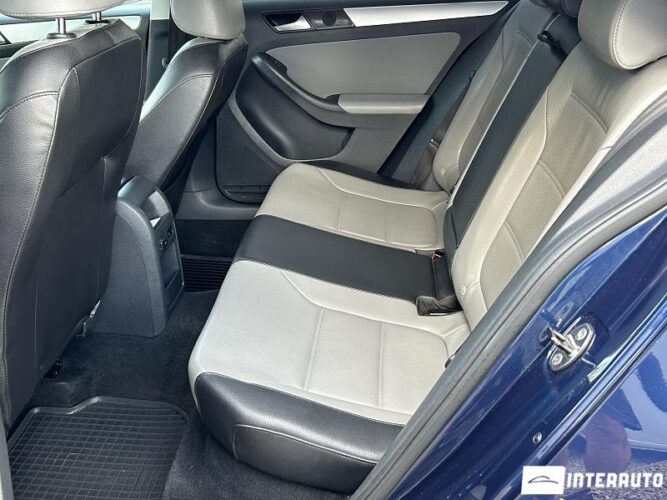 Volkswagen Jetta 45 interauto-car