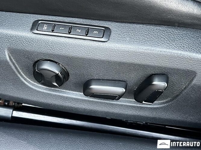 Skoda Superb 46 interauto-car