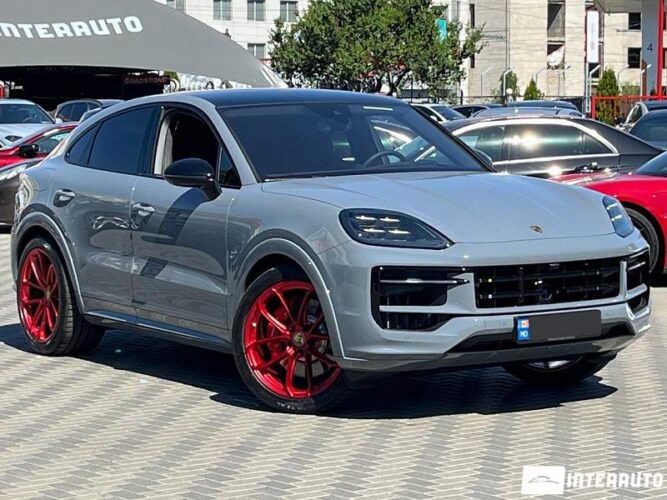 Porsche Cayenne S Coupe 35 interauto-car