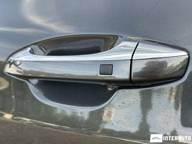 Kia K5 36 interauto-car