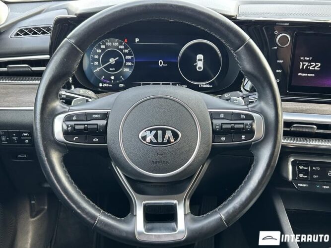 Kia K5 42 interauto-car