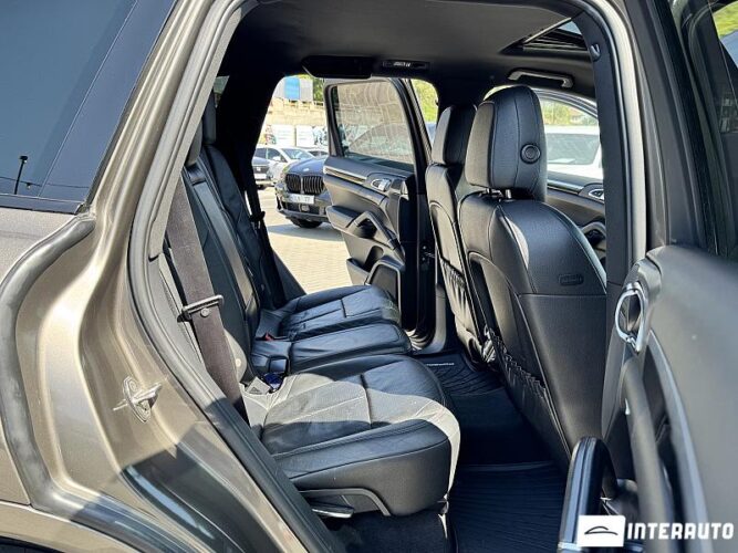Porsche Cayenne 49 interauto-car