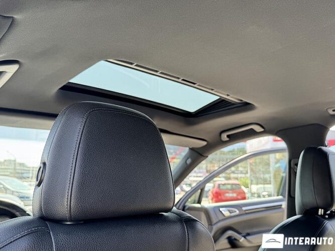 Porsche Cayenne 48 interauto-car