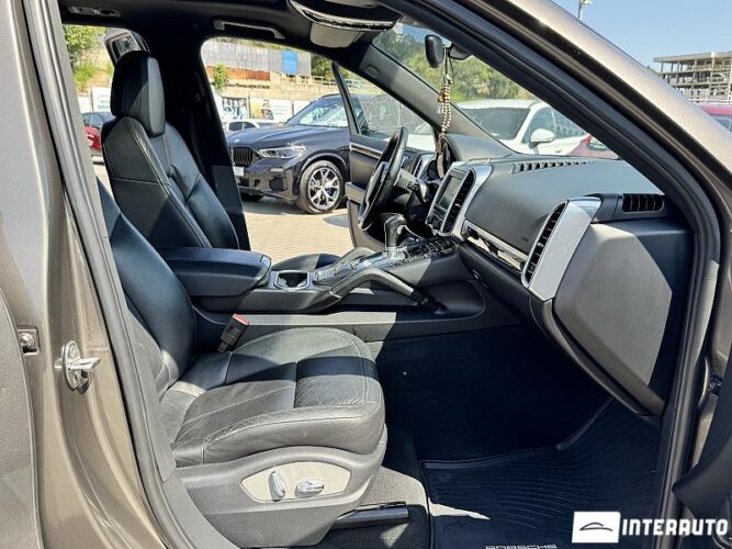 Porsche Cayenne 50 interauto-car