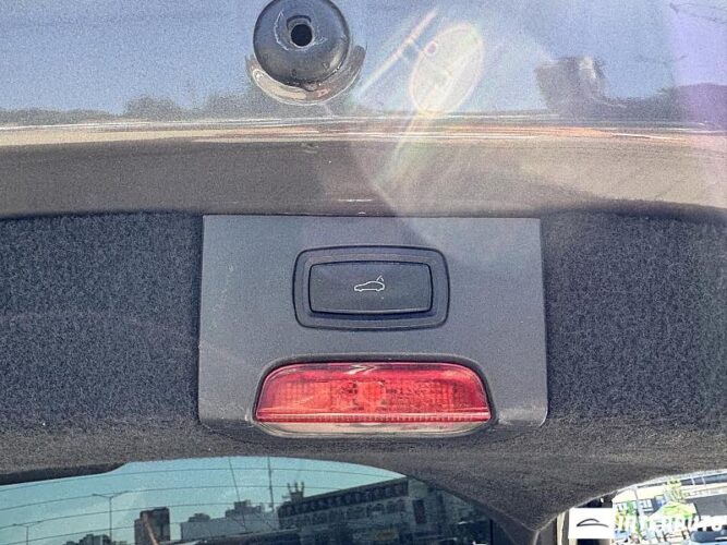 Porsche Cayenne 57 interauto-car