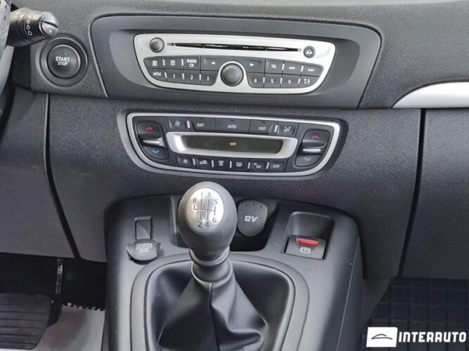 Renault Grand Scenic 37 interauto-car