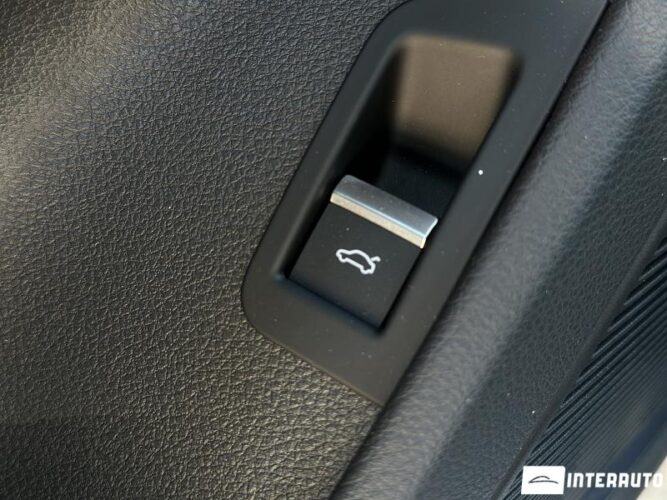 Audi Q7 57 interauto-car