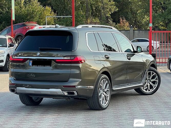 BMW X7 3.0d 36 interauto-car
