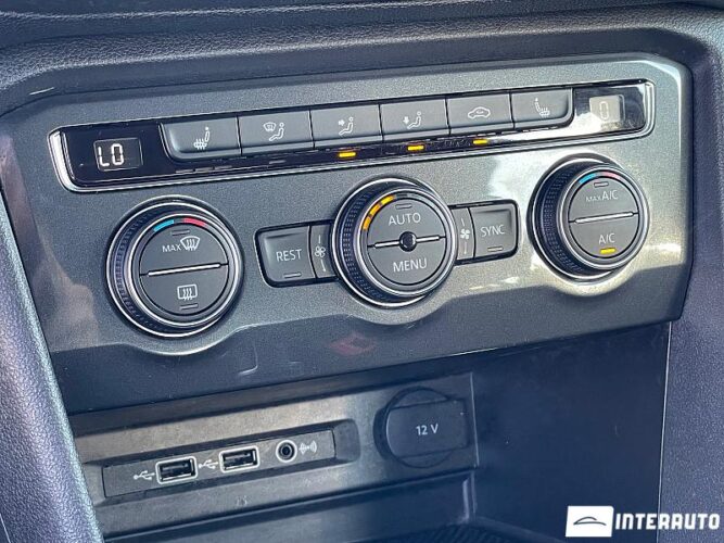 Volkswagen Tiguan 42 interauto-car