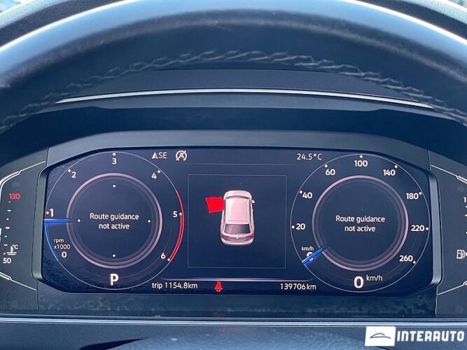 Volkswagen Tiguan 40 interauto-car