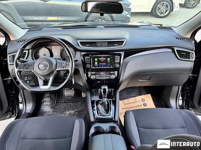 Nissan Qashqai 36 interauto-car
