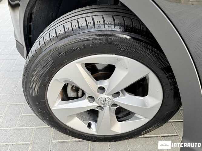 Nissan Qashqai 46 interauto-car