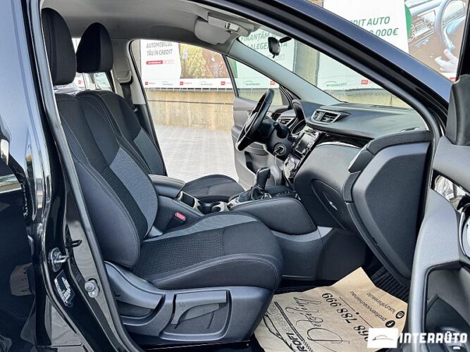 Nissan Qashqai 45 interauto-car