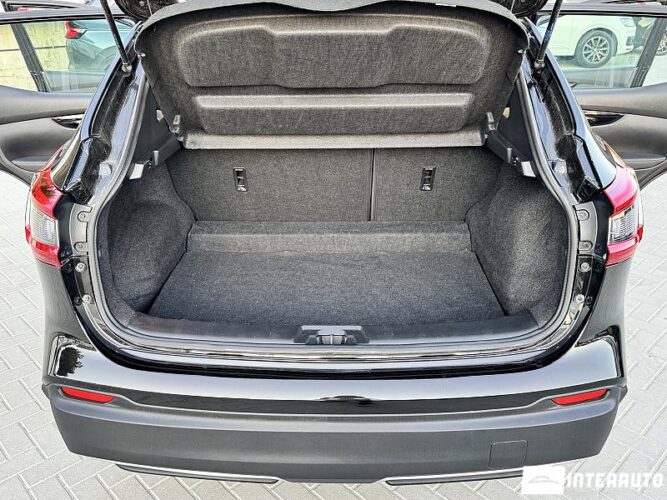 Nissan Qashqai 49 interauto-car