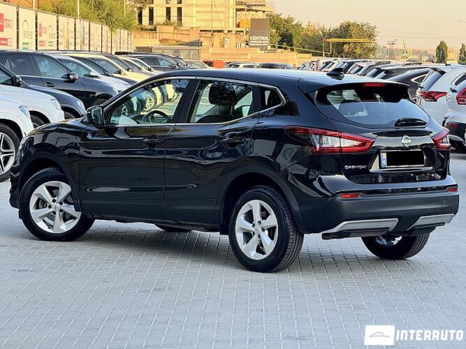Nissan Qashqai 34 interauto-car