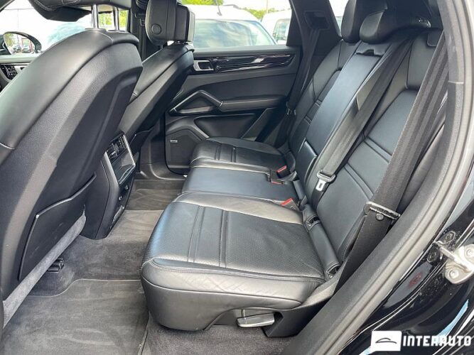 Porsche Cayenne 50 interauto-car