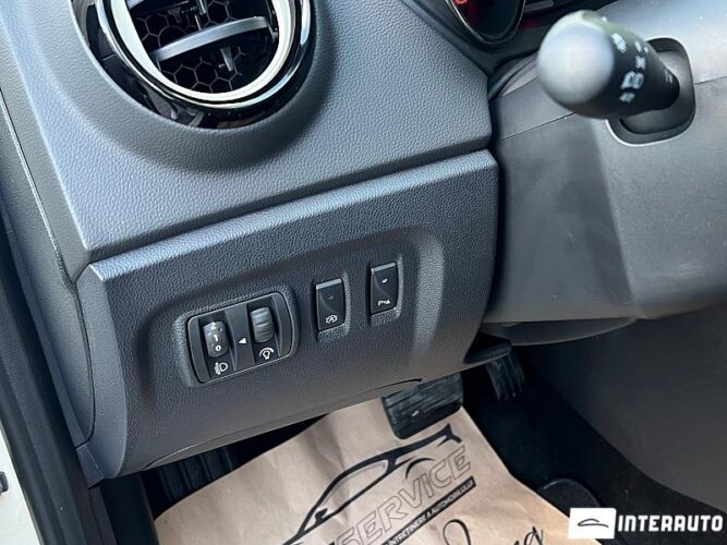 Renault Captur 35 interauto-car