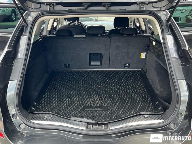 Ford Mondeo 46 interauto-car