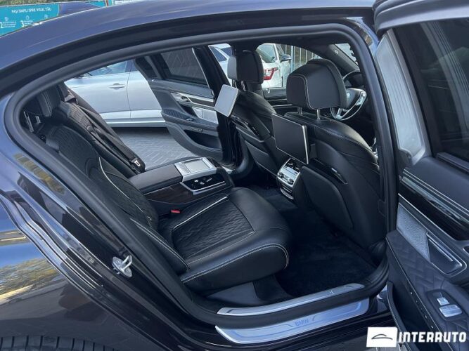 BMW 745e 48 interauto-car