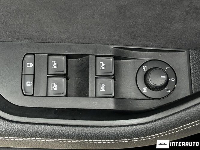 Skoda Superb 50 interauto-car