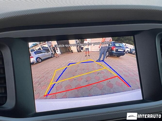 Hyundai Ioniq 42 interauto-car