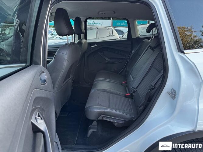 Ford Kuga 35 interauto-car