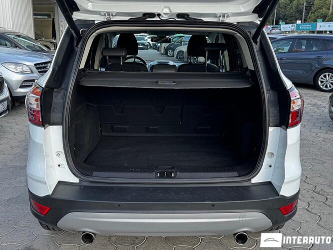 Ford Kuga 44 interauto-car