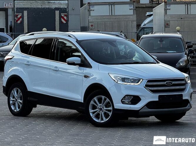 Ford Kuga 32 interauto-car