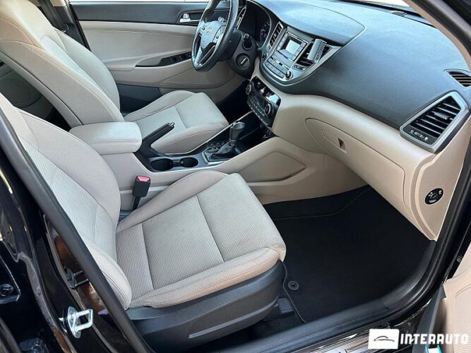 Hyundai Tucson 41 interauto-car