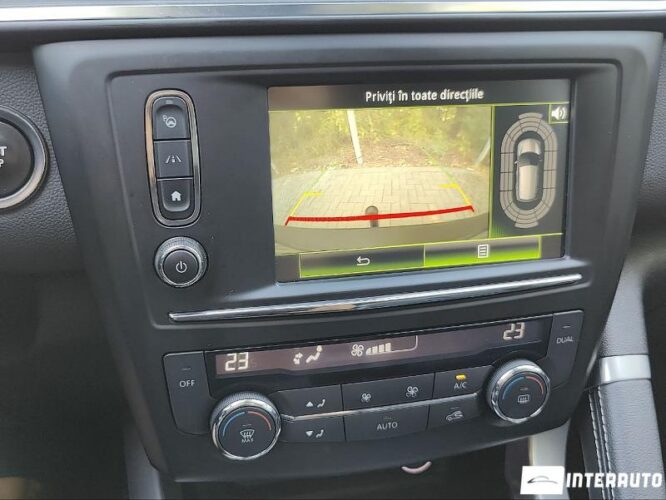 Renault Kadjar 38 interauto-car
