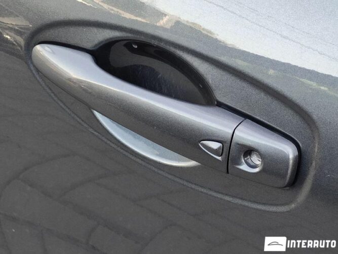 Renault Kadjar 40 interauto-car