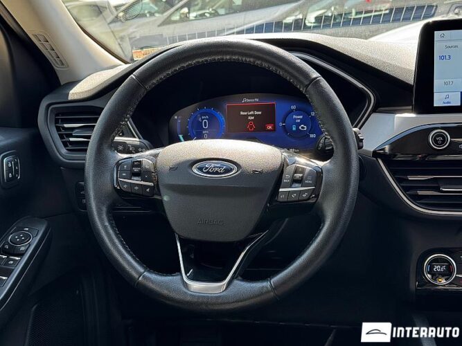 Ford Escape 38 interauto-car