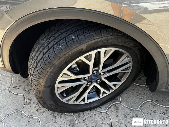 Ford Escape 49 interauto-car