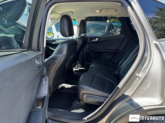 Ford Escape 45 interauto-car