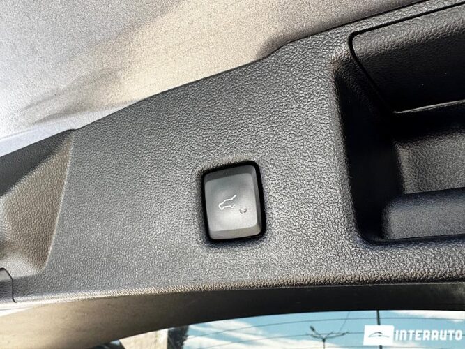 Ford Escape 47 interauto-car