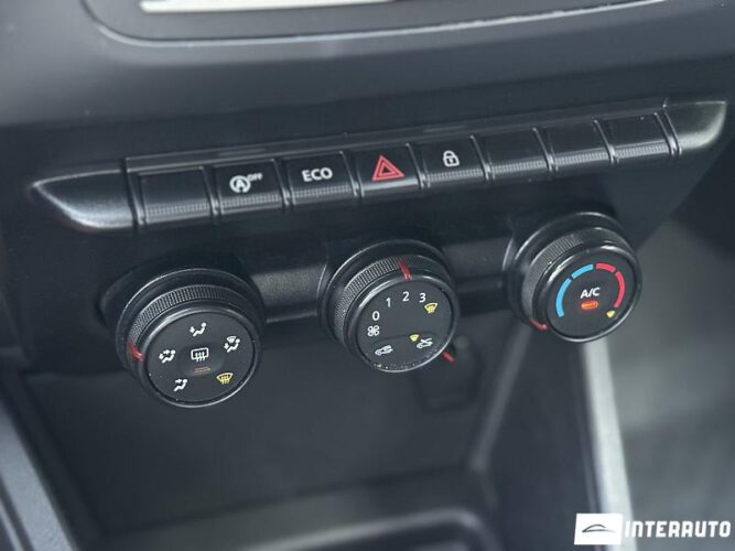 Dacia Duster 41 interauto-car