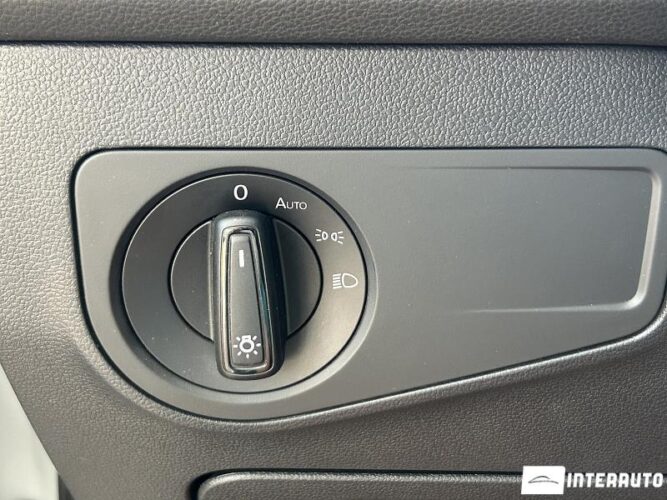 Volkswagen Tiguan 36 interauto-car