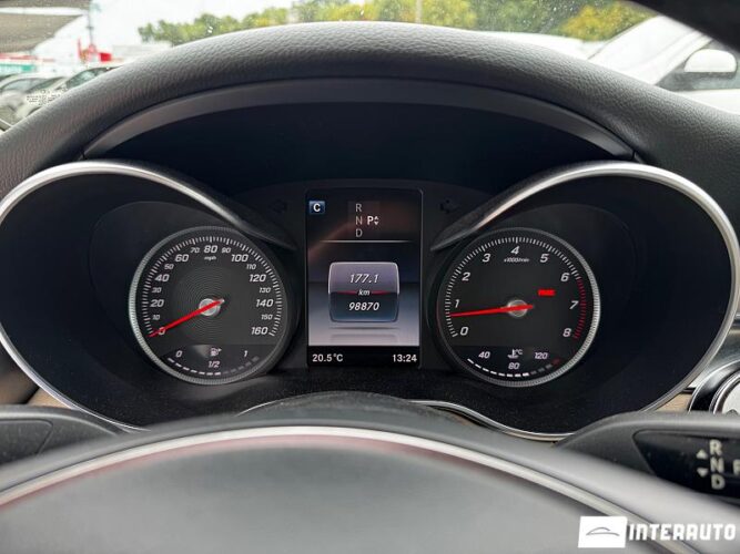 Mercedes C 300 41 interauto-car