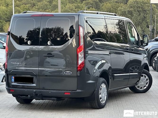 Ford Transit 33 interauto-car