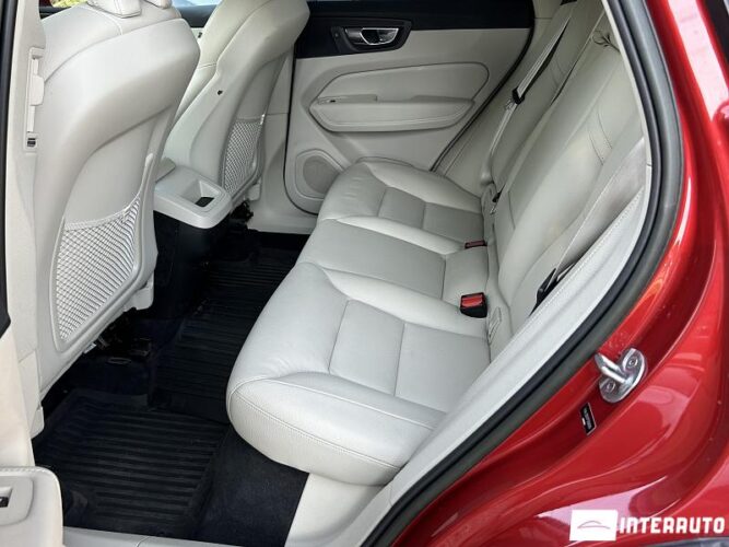 Volvo XC 60 51 interauto-car