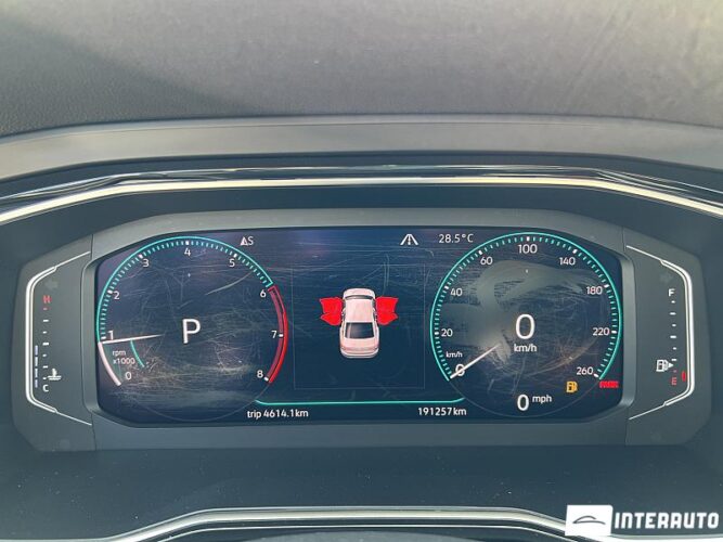 Volkswagen Jetta 38 interauto-car