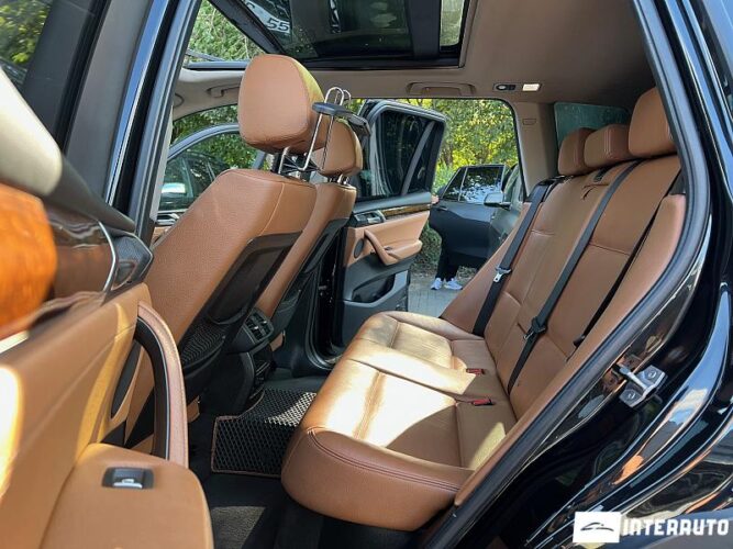 BMW X3 2.8i 48 interauto-car