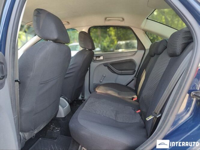 Ford Focus 35 interauto-car