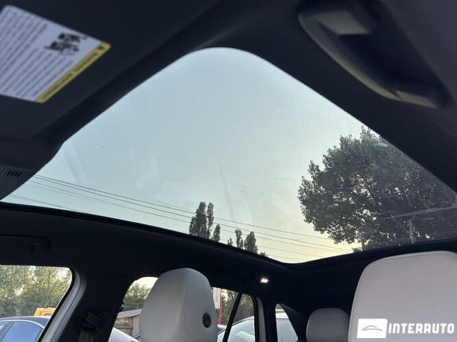 Volkswagen ID.4 Crozz 46 interauto-car