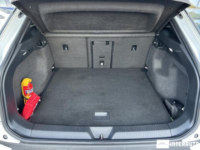 Volkswagen ID.4 Crozz 49 interauto-car