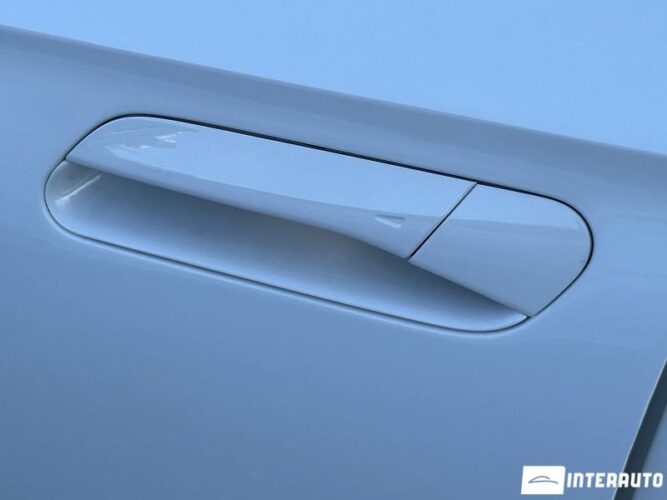 Volkswagen ID.4 Crozz 35 interauto-car