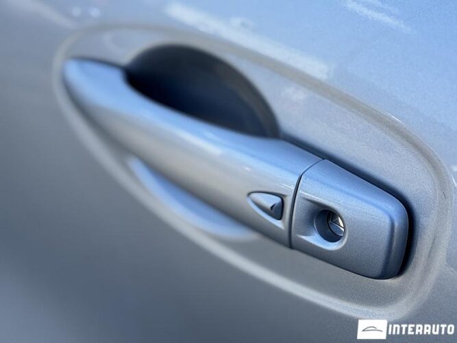 Renault Kadjar 33 interauto-car