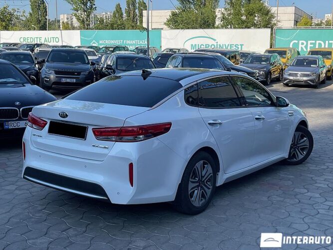 Kia Optima 34 interauto-car